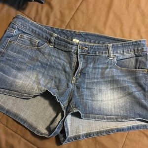Old Navy jean shorts